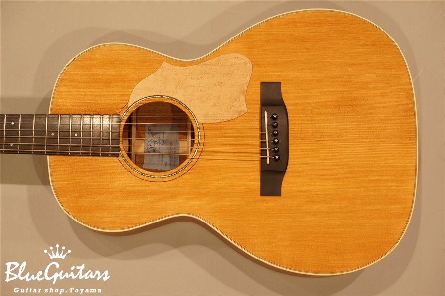K.Yairi VINCENT VN-30 Blues | Blue Guitars Online Store