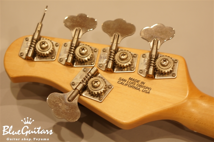 MUSIC MAN Stingray 5 - Natural | Blue Guitars Online Store