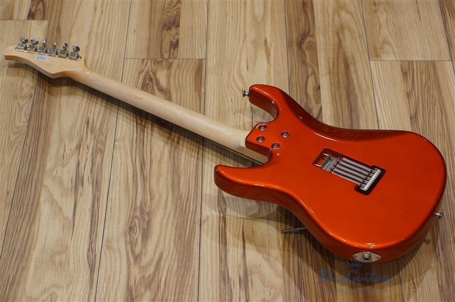 オレンジ色 ソリッドボディ エレキギター Xotic XS-24-SSH - Orange Candy Metallic | Blue Guitars Online Store