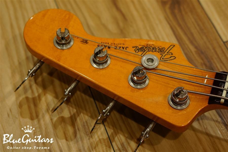 Fender USA 1999年製 American Vintage 1962 Jazz Bass 3Knobs - 3 Color Sunburst  | Blue Guitars Online Store