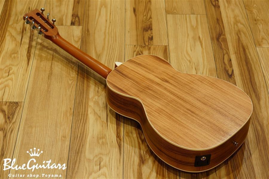 Stella STLPEA-K14 (Stella Parlor Ele/Acoustic KOA) | Blue Guitars