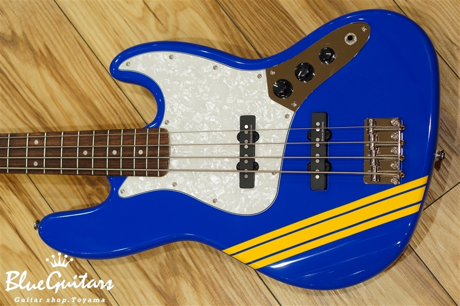 Squier TOMOMI JAZZ BASS SKY BLUE Bluetus