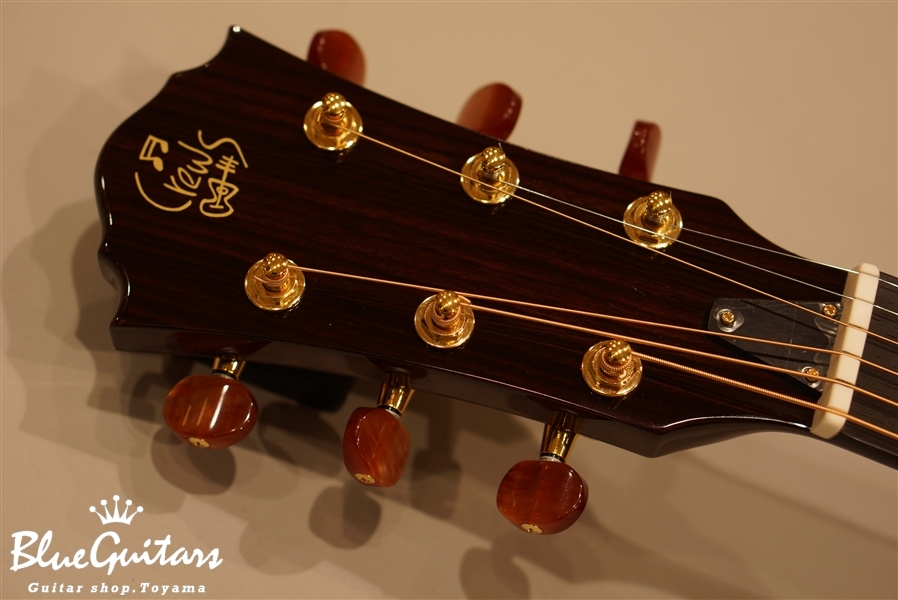 Crews Maniac Sound ES-1500C | Blue Guitars Online Store