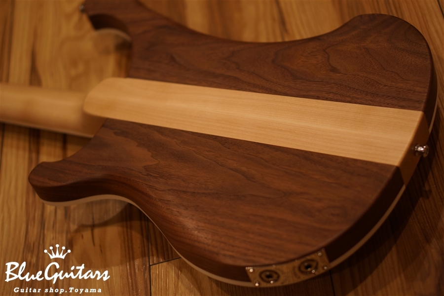 Rickenbacker 4003 WALNUT | Blue Guitars Online Store