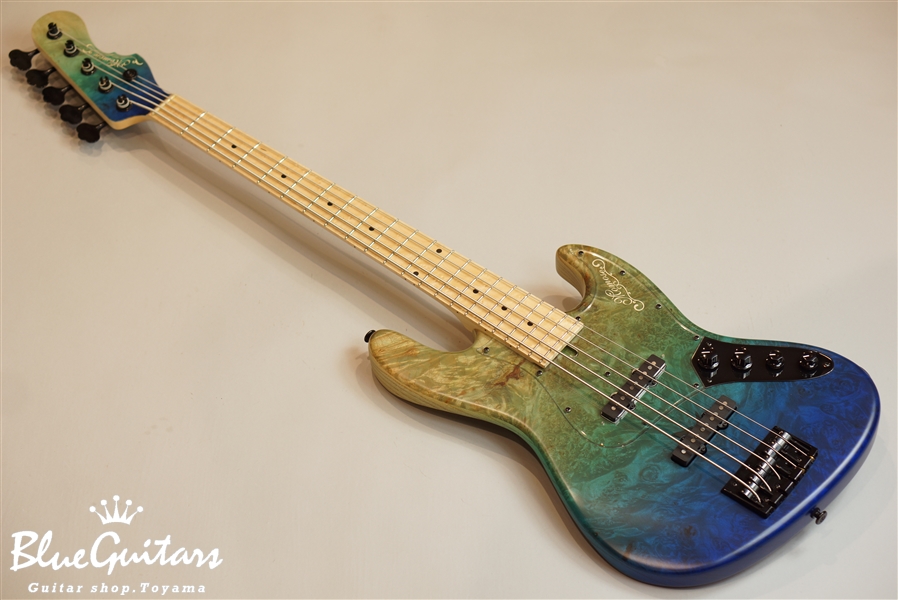 MOMOSE MJ-FIVE-EWC/AC-SP18 BM/BEM | Blue Guitars Online Store