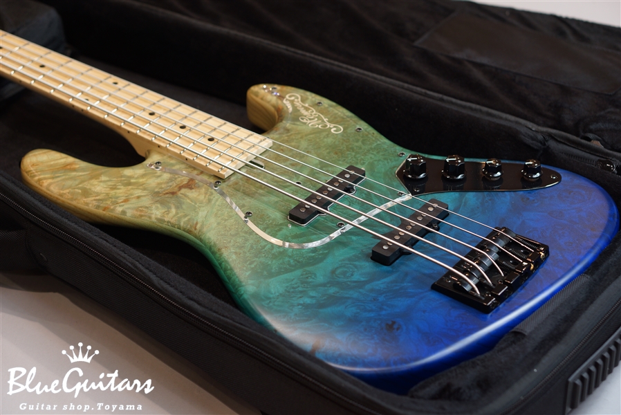 MOMOSE MJ-FIVE-EWC/AC-SP18 BM/BEM | Blue Guitars Online Store
