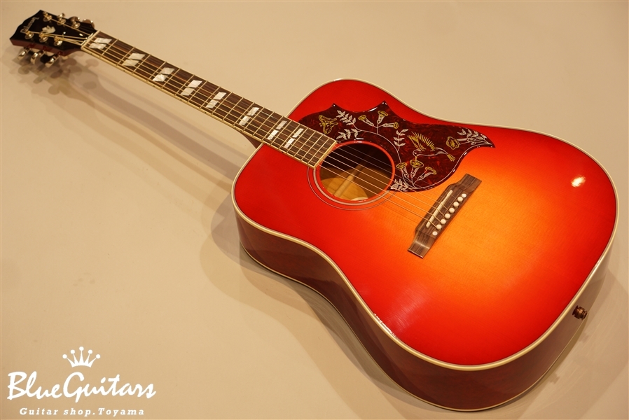Gibson Hummingbird 2018 - Vintage Cherry Sunburst | Blue Guitars