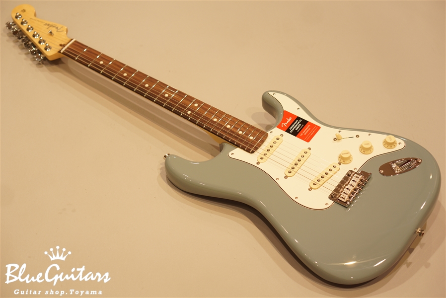 Fender American Professional Stratocaster - Sonic Gray | Blue Guitars  Online Store