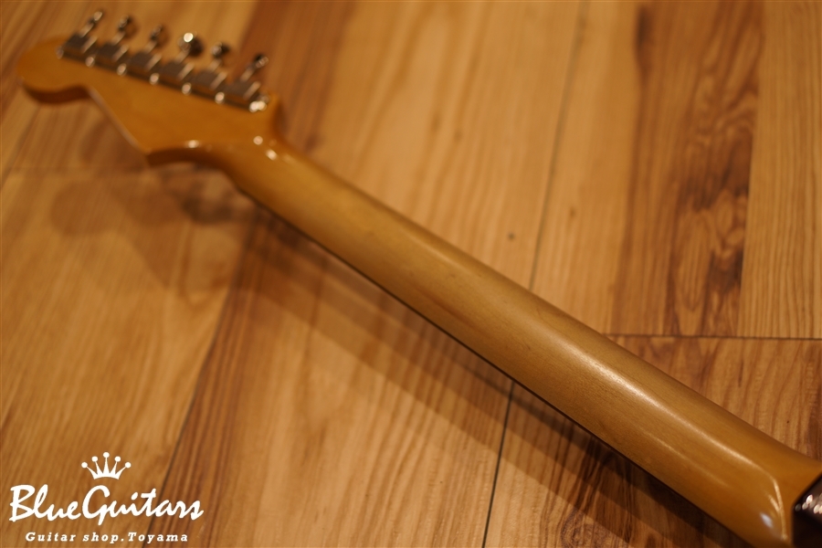 g7-ST Type1 - Faded 3-Tone Sunburst