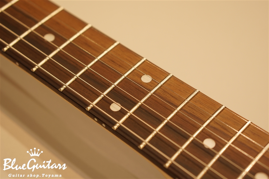 Bacchus TACTICS-BP/R - Blue Burst | Blue Guitars Online Store Bacchus TACTICS-BP/R - Blue Burst | Blue Guitars Online Store