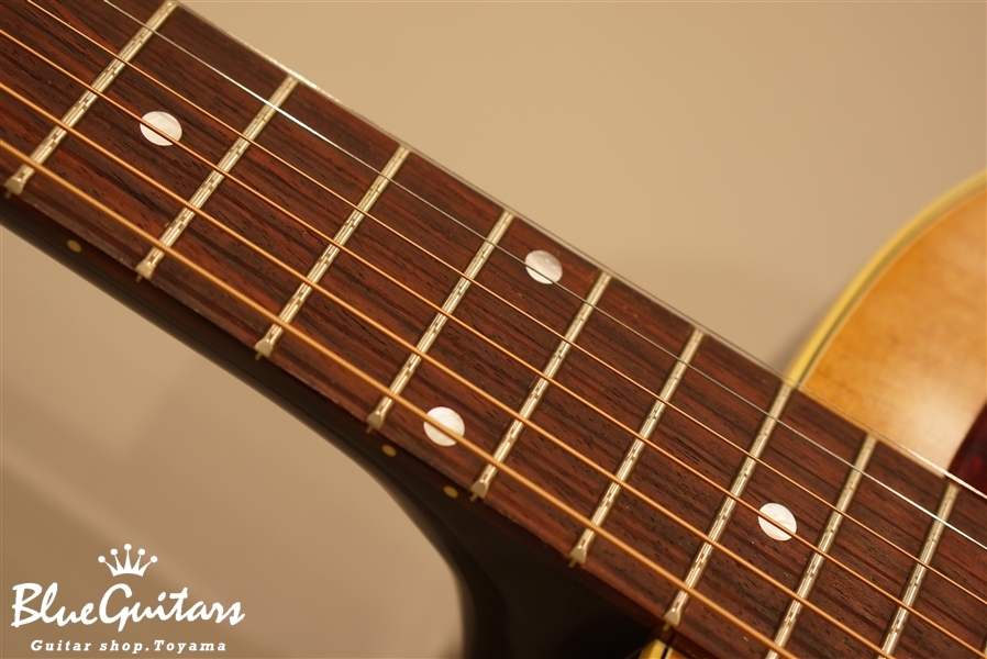 Gibson 1966 J-50 ADJ - Antique Ntural | Blue Guitars Online Store