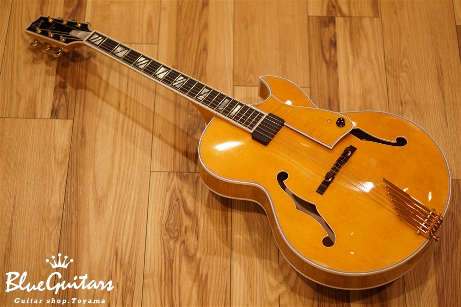 Heritage SWEET16 Hollow Body - AN | Blue Guitars Online Store