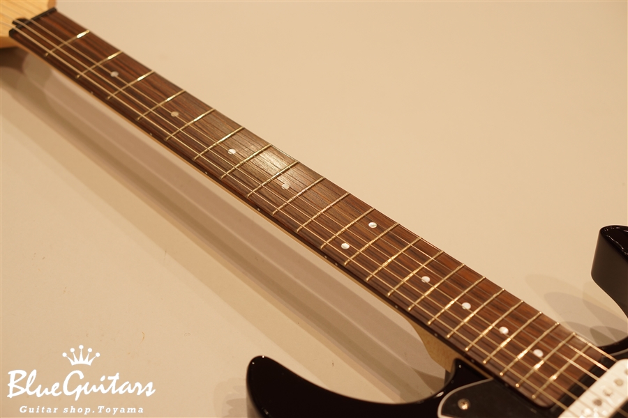 Variax Standard - Midnight Black