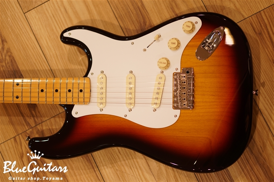 Fender - Japan Exclusive Classic 58 STRAT - 3Tone Sunburst | Blue