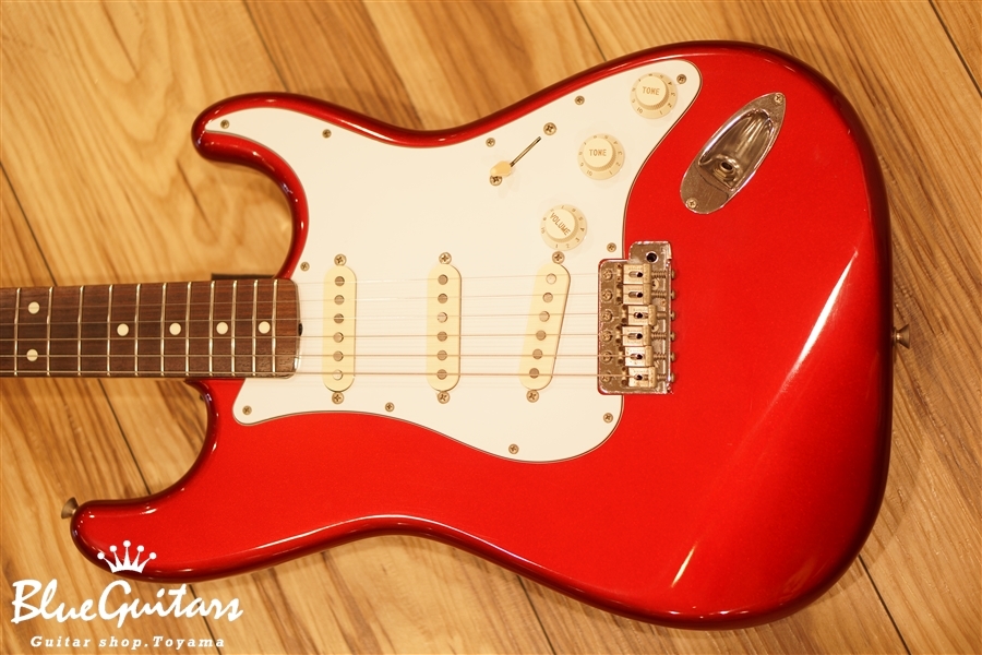 ギター Fender ST62-55 E Serial Made in Japan Fender Japan ST62-55 Stratocaster 1985 - Vintage White