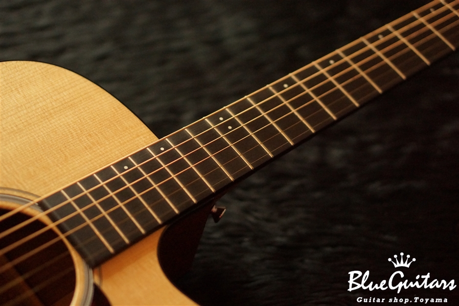 Martin DCPA4 | Blue Guitars Online Store