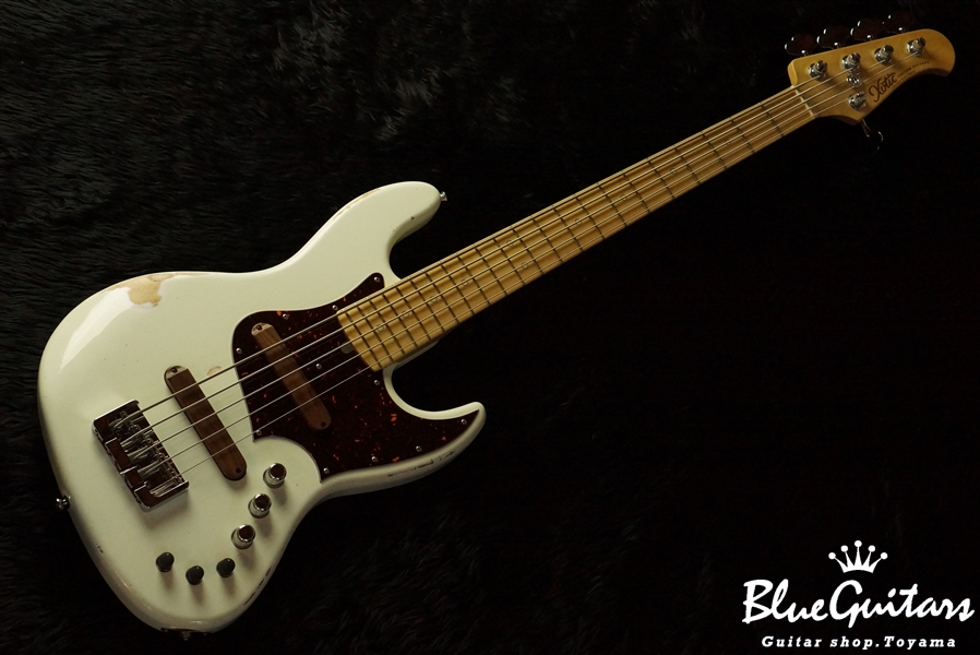 Xotic XJ-1T 5-String Light Weight #1776 - Olympic White(Lacquer) | Blue  Guitars Online Store