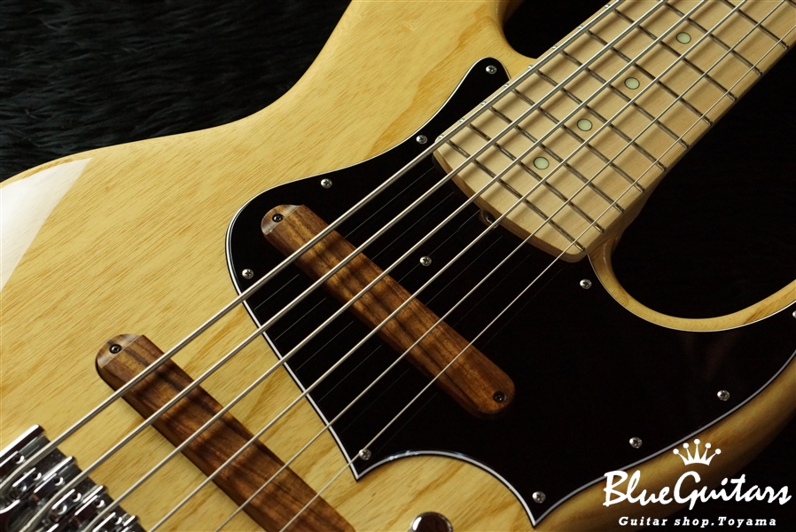 Xotic XJ-1T 6-string - Natural | Blue Guitars Online Store