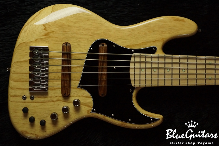 Xotic XJ-1T 6-string - Natural | Blue Guitars Online Store