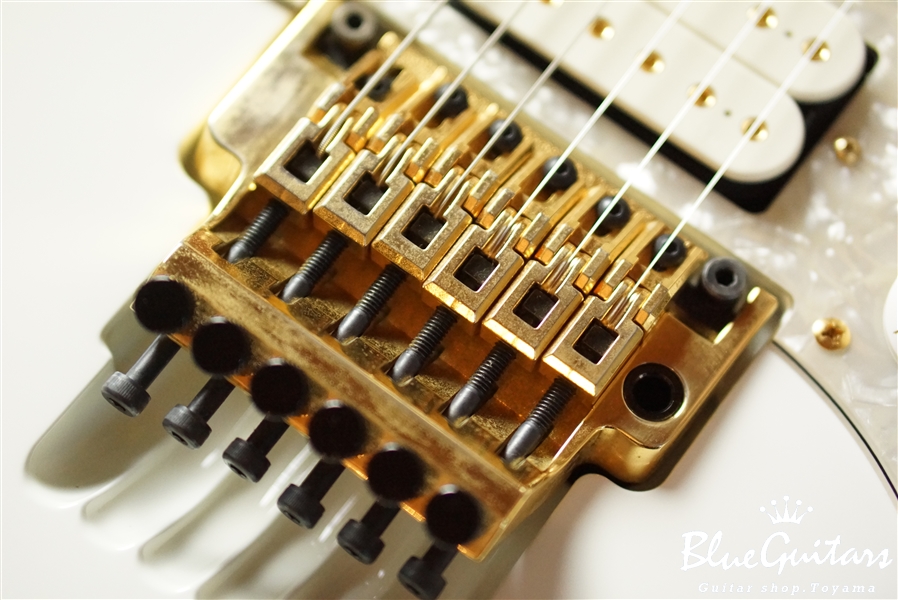 Ibanez JEM7V-WH | Blue Guitars Online Store