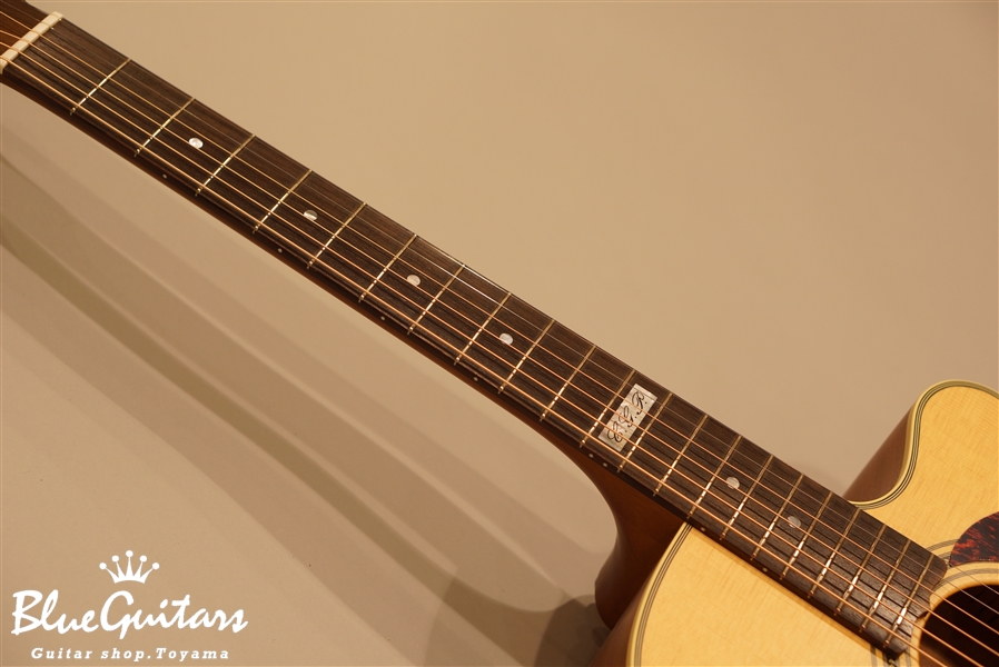 MATON EBG808CTE -Tommy Emmanuel Signature- | Blue Guitars Online Store