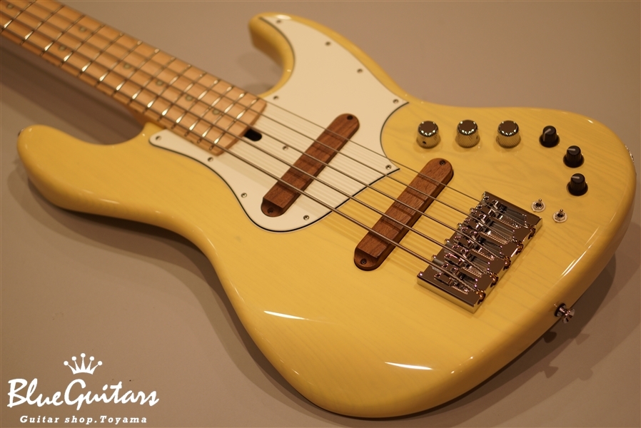 Xotic XJ-1T 5st. Ash/M #1380 - Yellow Blonde | Blue Guitars Online