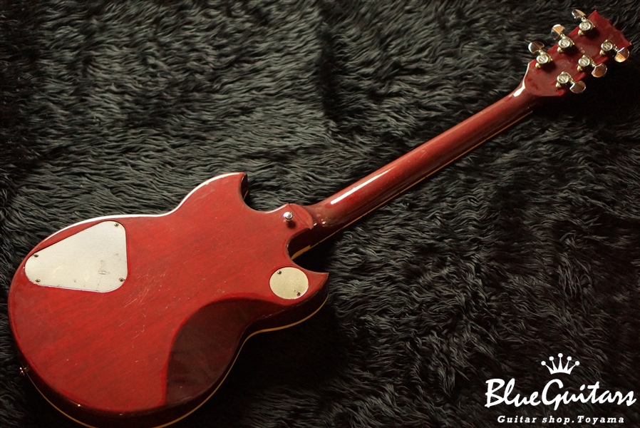 YAMAHA SG800S - Red Sunburst | Blue Guitars Online Store