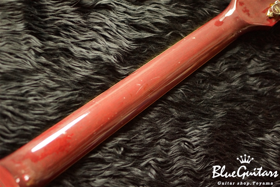 YAMAHA SG800S - Red Sunburst | Blue Guitars Online Store