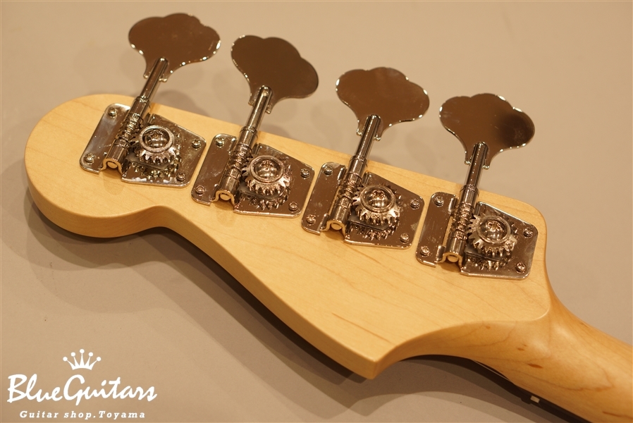Bacchus BJB-700 - CAR | Blue Guitars Online Store