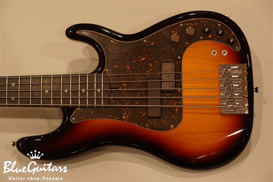 Xotic XP-1T 5st Alder/R - 3 Tone Burst | Blue Guitars Online Store
