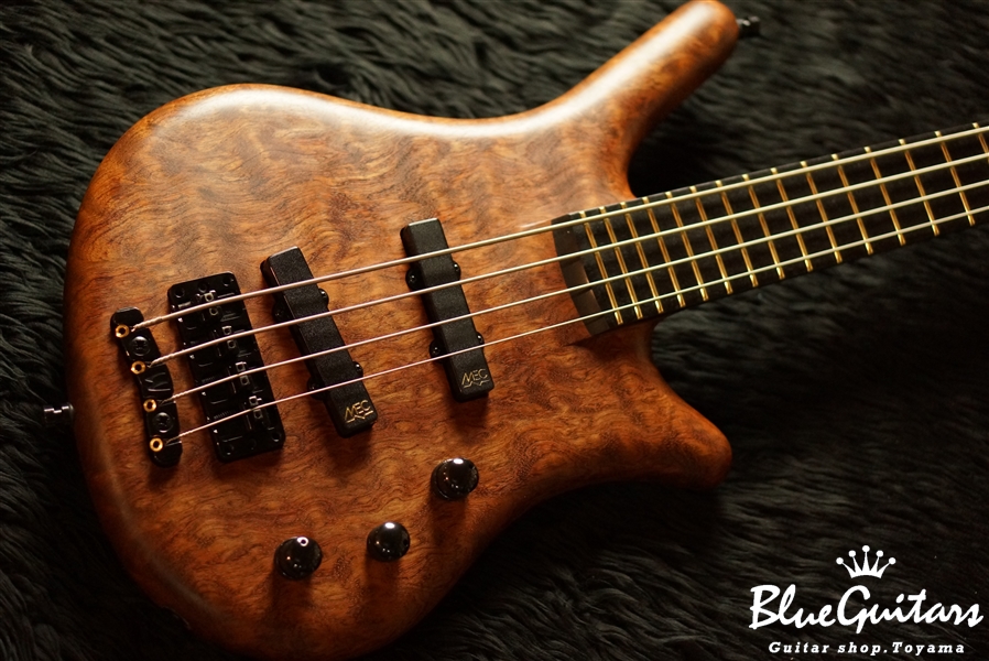 Warwick Thumb Bass 4-string through Neck - Natural Oil | Blue ...