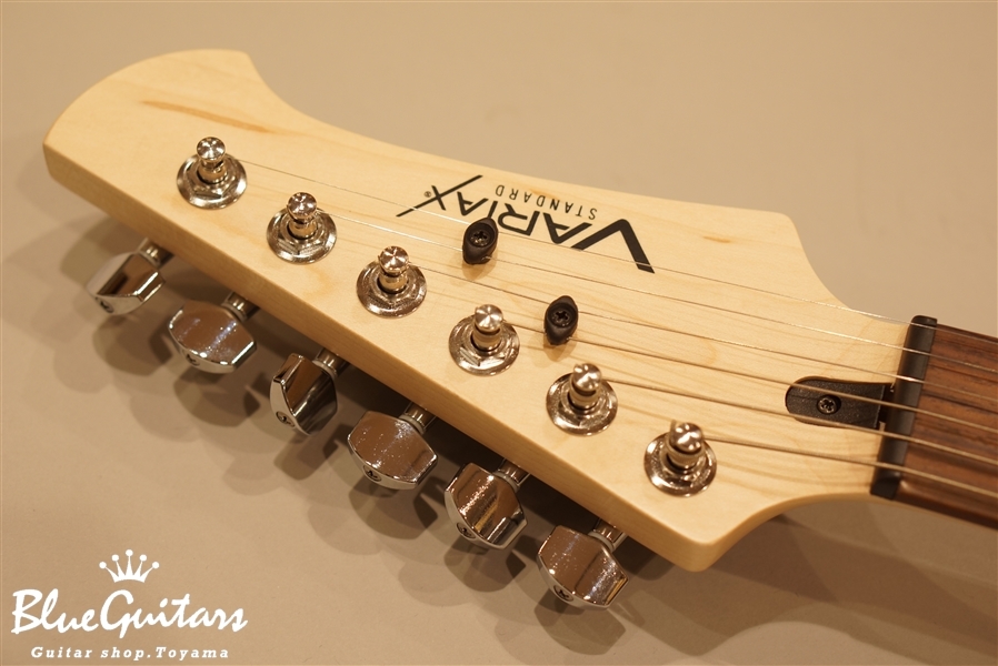 Line6 Variax Standard モデリングギター LINE 6 Variax Standard - Tobacco Sunburst | Blue Guitars