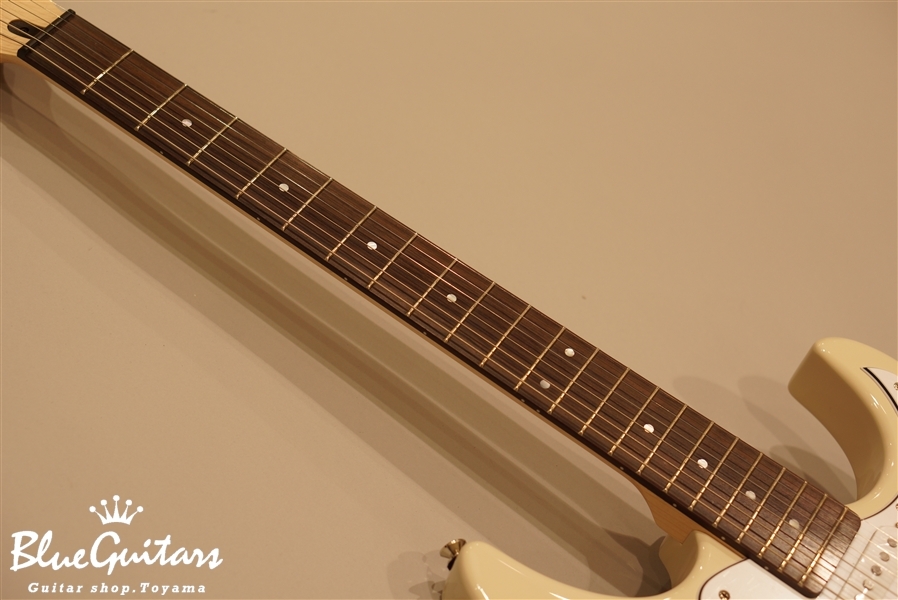 Variax Standard - Vintage White