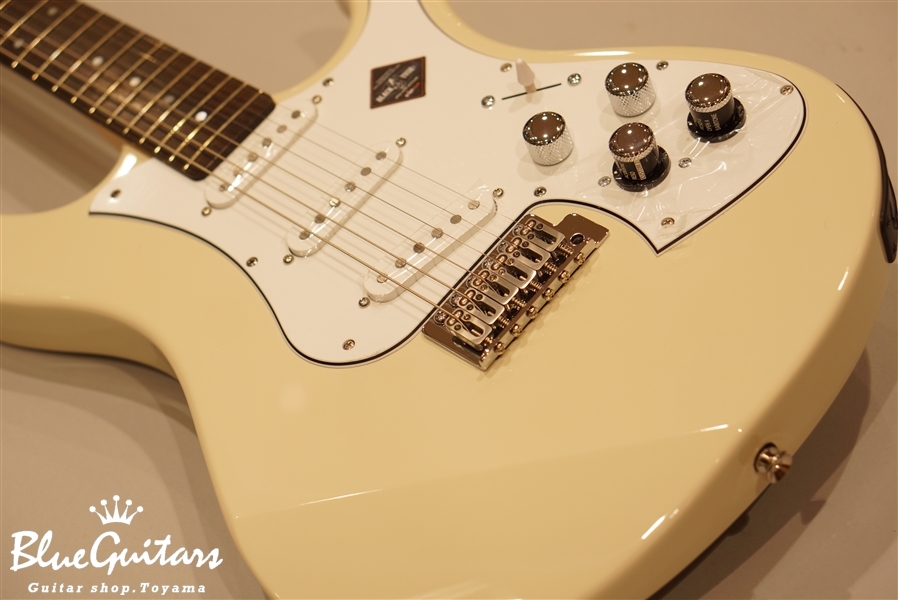 Variax Standard - Vintage White