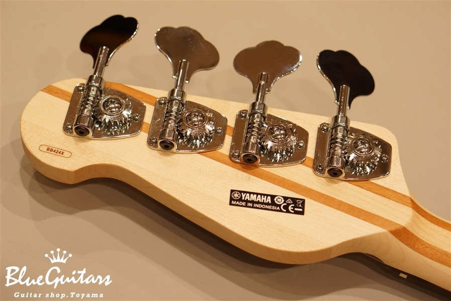 YAMAHA BB424X | Blue Guitars Online Store
