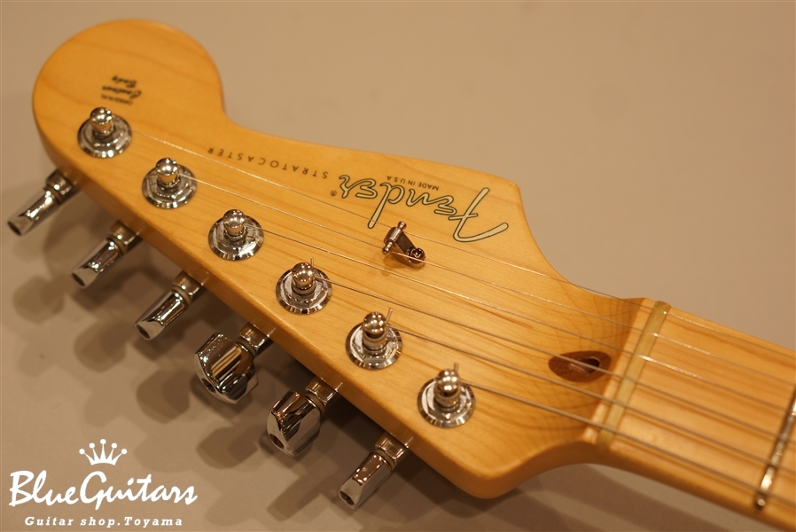 Fender USA 50th Anniversary American Standard Stratocaster - 2 
