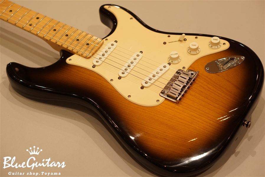 Fender USA 50th Anniversary American Standard Stratocaster - 2