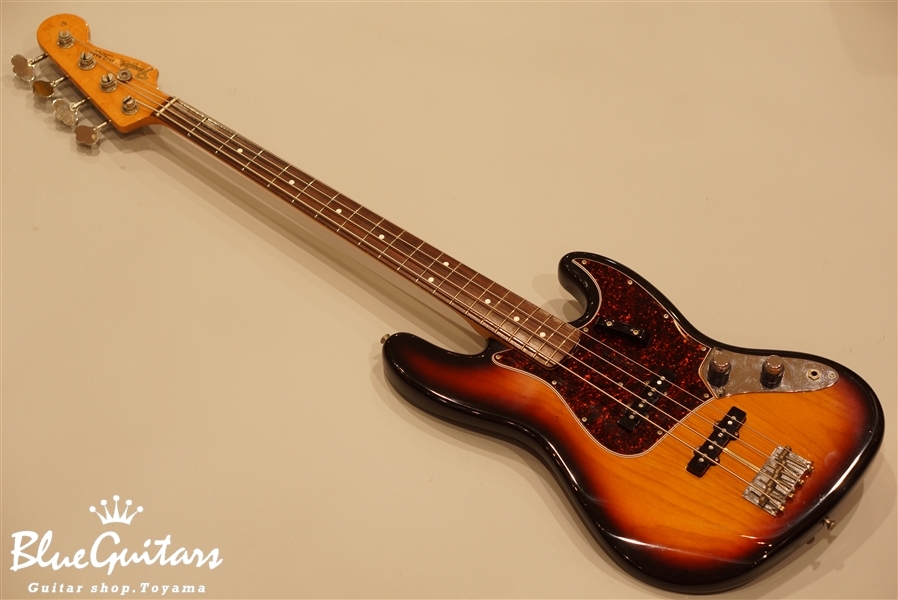 Fender USA American Vintage 1962 Jazz Bass 2Knob - 3-Color