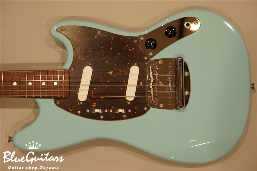 Fender JAPAN MG69 - Sonic Blue | Blue Guitars Online Store