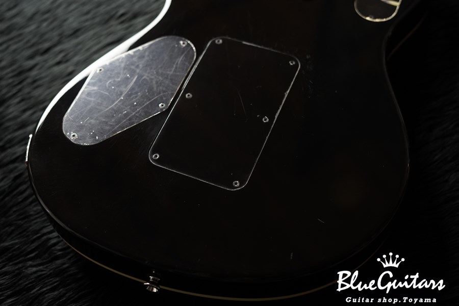 EVH Wolfgang USA Black | Blue Guitars Online Store