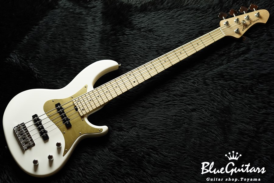 Aria Pro II RSB-618 5弦エレキベース RSB-618/5 - Aria Guitars - Electric, Acoustic, Classical
