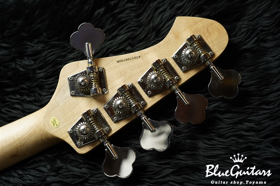 Aria Pro II RSB-618/5 - White | Blue Guitars Online Store