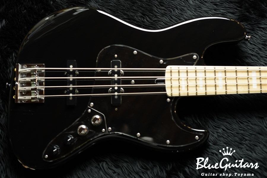 ATELIER Z M245 - BLK | Blue Guitars Online Store