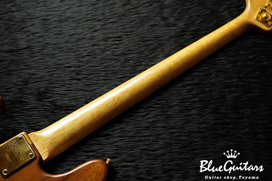 SCHECTER Jazz Bass Type / Solid Koa / Birdseye Maple