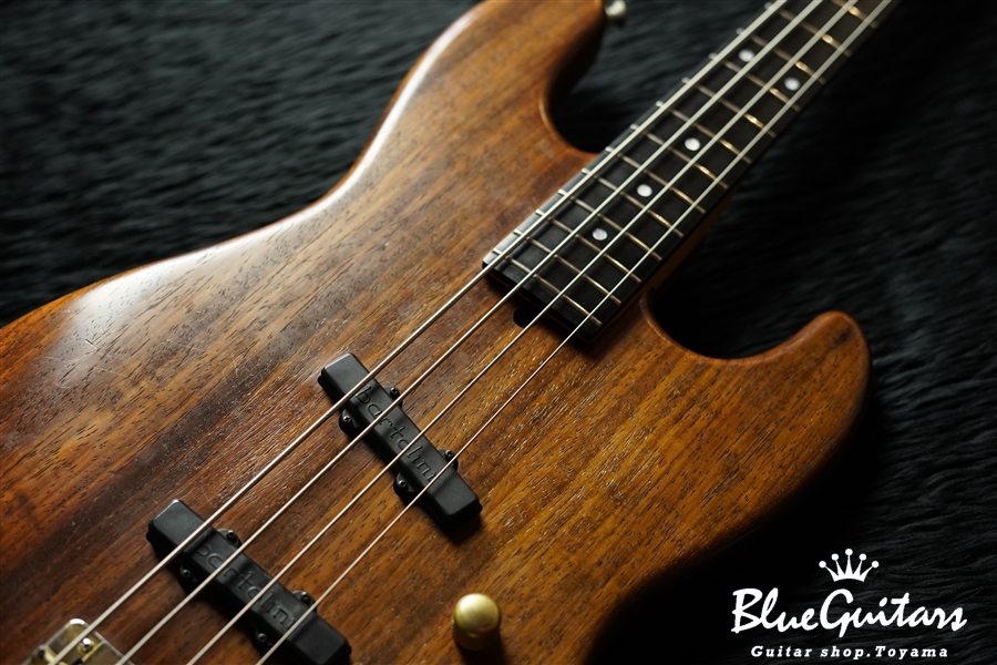 Moon JJ-4 Walnut / Active | Blue Guitars Online Store