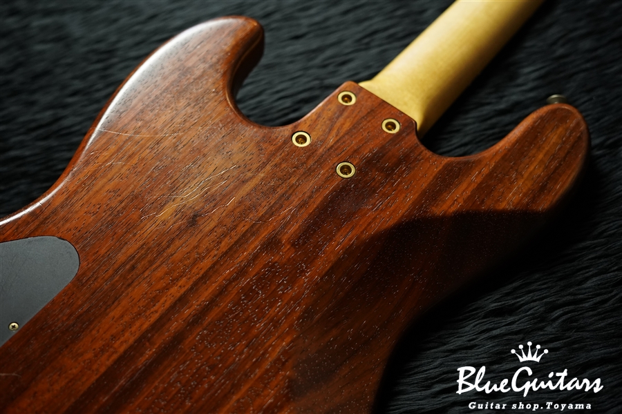 Moon JJ-4 Walnut / Active | Blue Guitars Online Store