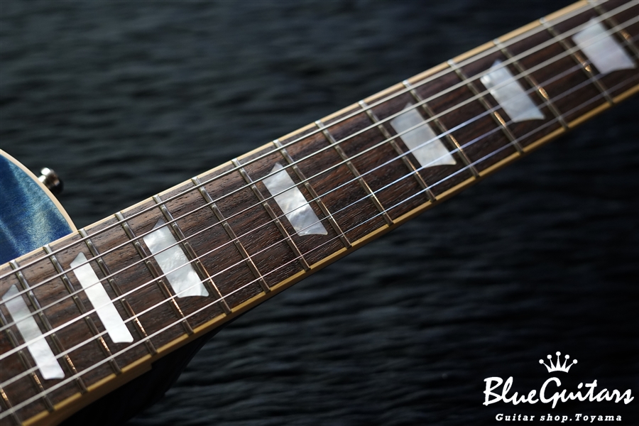 Gibson Les Paul Traditional    Ocean Blue   Blue Guitars