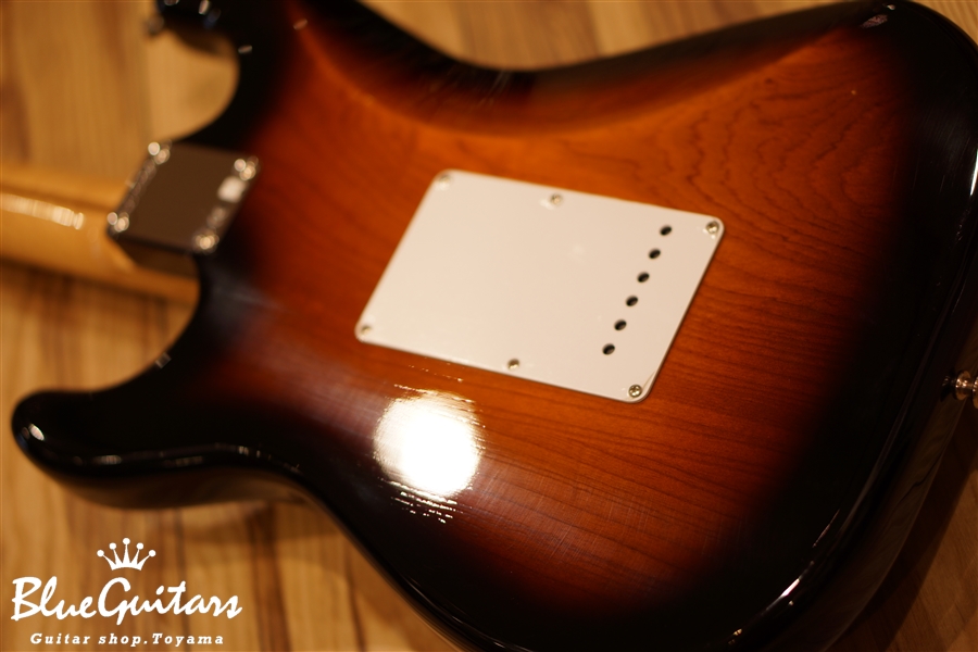 American Vintage 1954 Stratocaster - 2-Color Sunburst