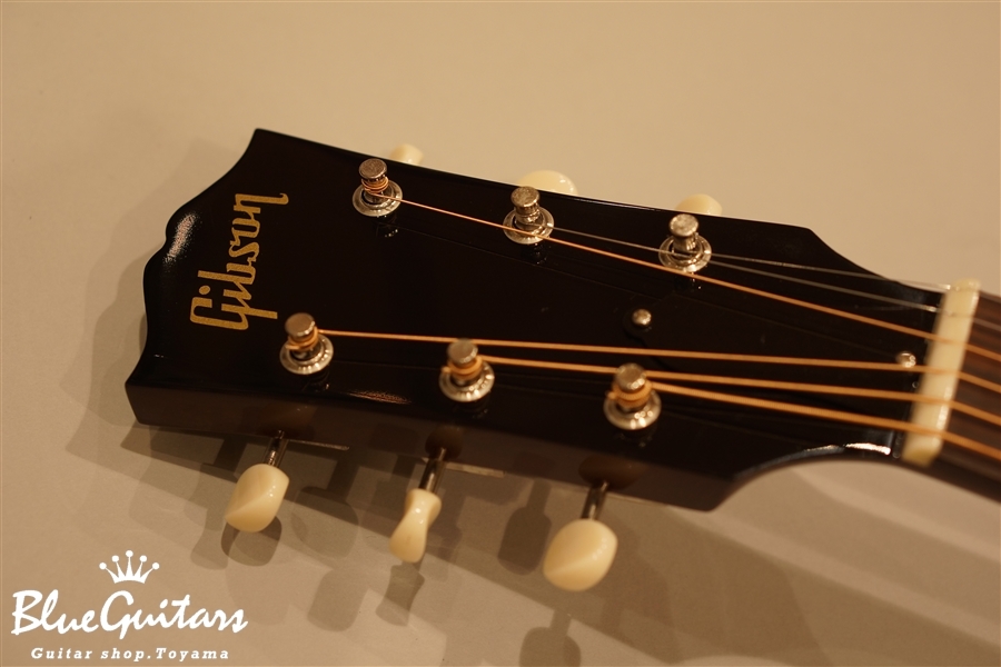 Gibson Custom Shop Early 1960's J-45 [Normal Bone Saddle