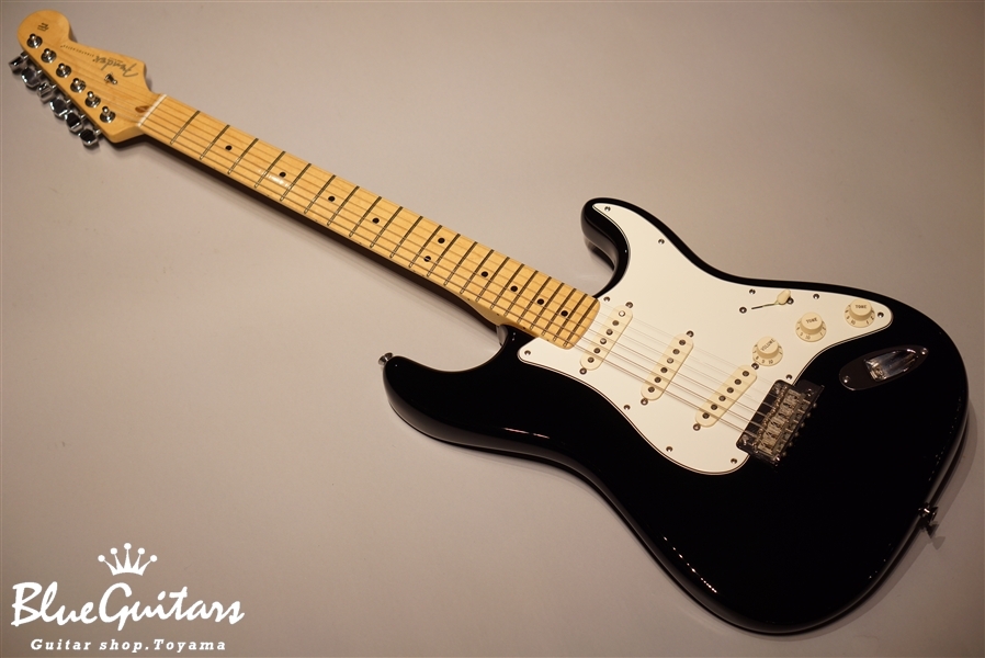 American Standard Stratocaster - Black/Maple